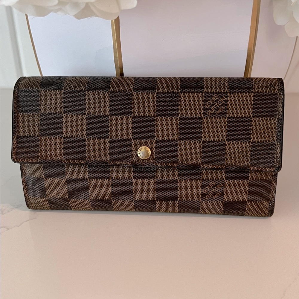 Louis Vuitton Damier Ebene Sarah Long Wallet